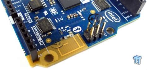 Intel Curie Based Arduino Programmable Microcontroller Review