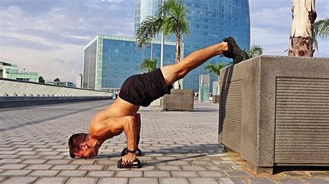 The Best Handstand Pushup Progression For Beginners Youtube