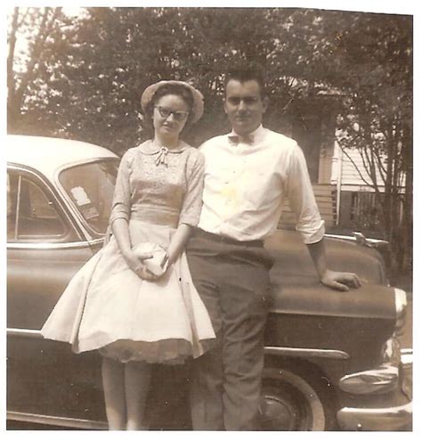 My Mom And Dad On Their Honeymoon In 1960 Rthewaywewere
