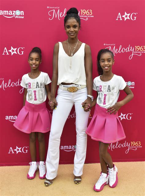 seeing double celebs who have twins and triplets essence