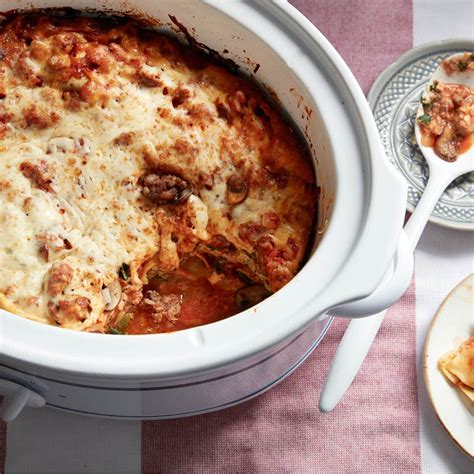 Easy Slow Cooker Lasagna Recipe Chatelaine