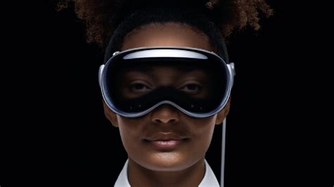 Apple Vision Pro Headset Is Real, And It Expertly Blends AR With VR