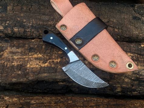 Shard Custom Hand Forged Damascus Steel Hunting Skinner Mini Fix Blade