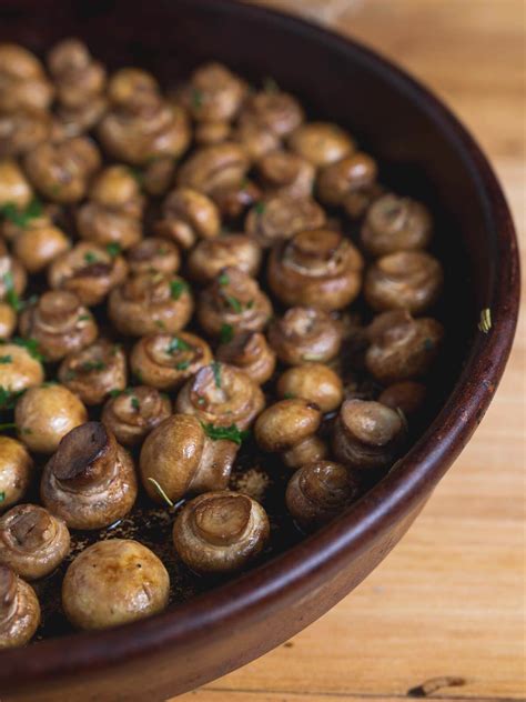 Oven Roasted Mushrooms with Garlic & Balsamic | The In Fine Balance ...
