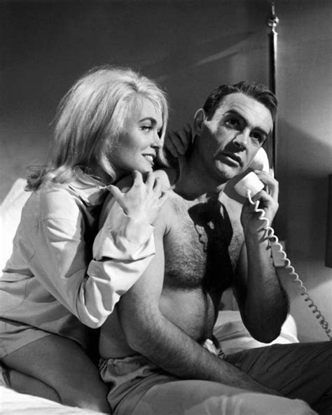 James Bond Agent 007 Sean Connery And Jill Masterson Shirley Eaton