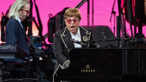 Elton John Concert Goer Goes Home With A Little Something Extra From