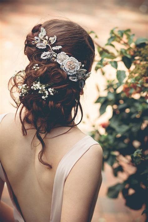 20 Wedding Hairstyles For A Romantic Glam Look Modwedding Messy