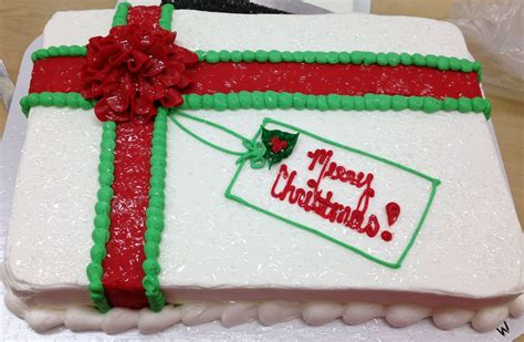 60 showstopping christmas cake recipes gift 1/4 sheet cake | cakes I've made | Pinterest | Cake