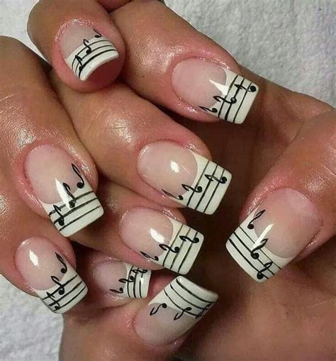 25 Coolest Music Note Nail Designs Youll Love Naildesigncode