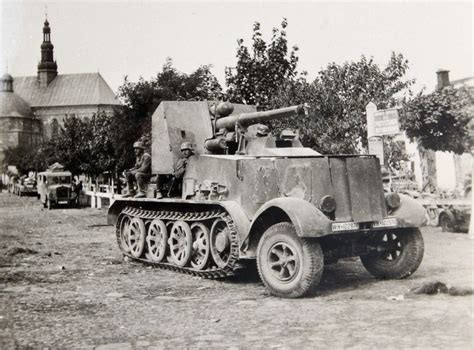 Sdkfz 8 88 Cm Flak 18 Selbstfahrlafette Auf Zugkraftwagen Tanks