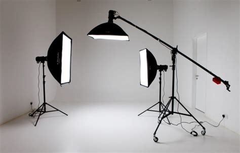 How To Use Lighting Equipment For Photography Cameraio