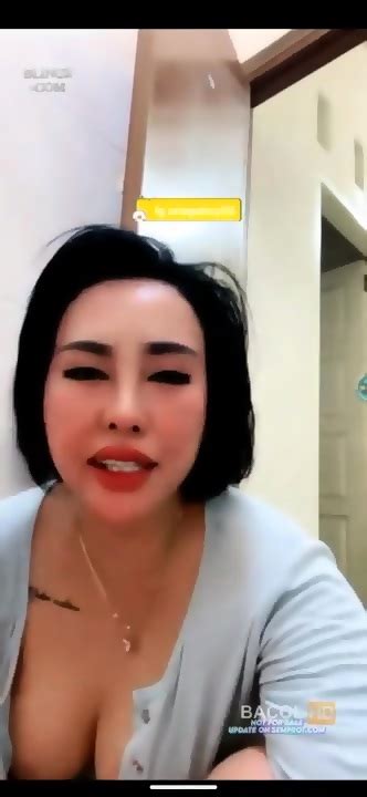 Tante Kina Live Sexy Party Di Rumahnya Eporner