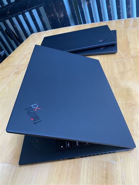 X1 Carbon Gen 8 Core I5 10th 1 Laptop Cũ Giá Rẻ