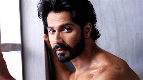 Varun Dhawan Flaunts His Abs In Shirtless Pics Fans Say Cant Wait For Bhediya Movies News