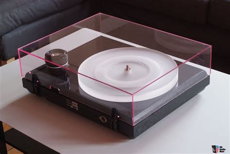 Pink Triangle Anniversary Turntable Photo 1166591 Uk Audio Mart