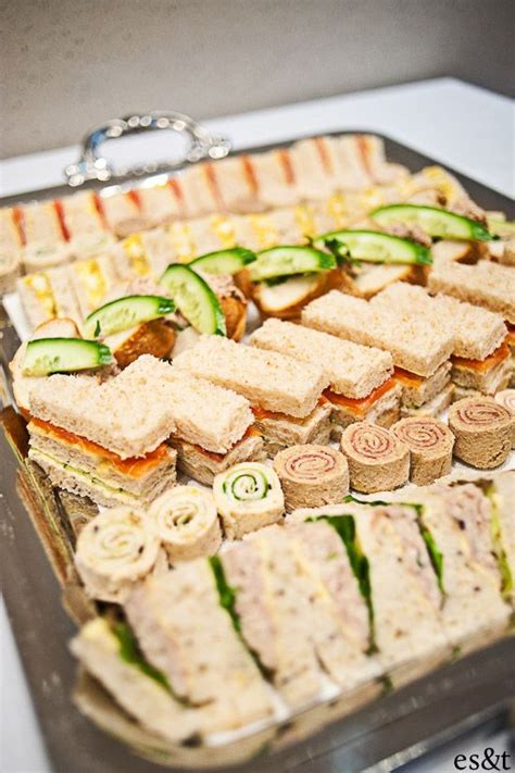Classic finger sandwiches for baby shower. Database Error | Lekker eten, Broodjes, Eten en drinken