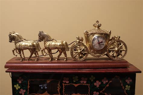 Vintage United Metal Mantle Clock Brass Horse Carriage Gold Etsy