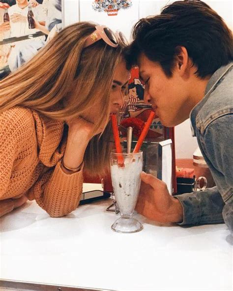 19 Couple Goals That Look So Good You Know Theyre Fake