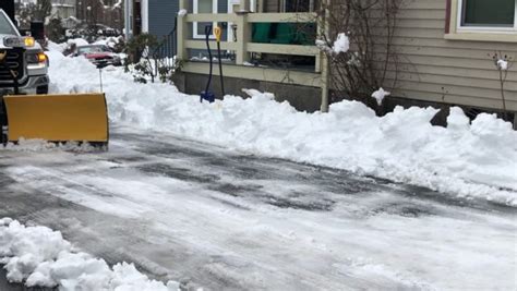 Best Practice And Safety Tips To Snow Plow Your Driveway Asian