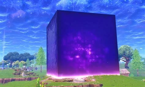 Fortnite Battle Royale What Is The Mysterious Purple Cube And Where Is