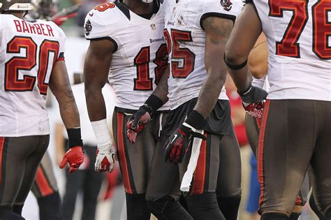 Tampa Bay Buccaneers Move Sammie Stroughter To Ir Officially Sign Chris Owusu Bucs Nation