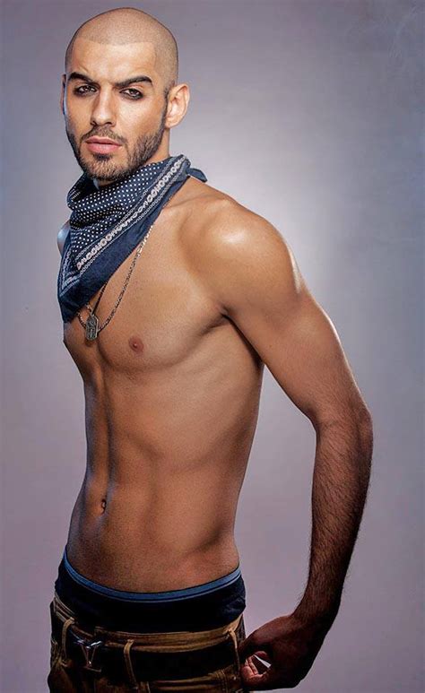 Espectaculos Gdl Omar Borkan Al Gala ¨el Hombre Expulsado De Arabia Saudita Por Ser Demasiado