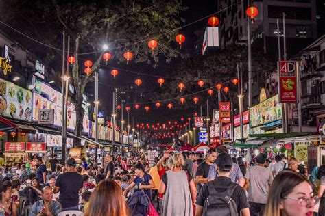 Jalan Alor Is Located In The Heart Of Kuala Lumpur And It Famously