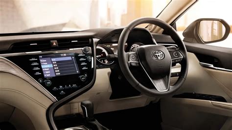 2024 Toyota Camry Hybrid Interior Viv Milzie