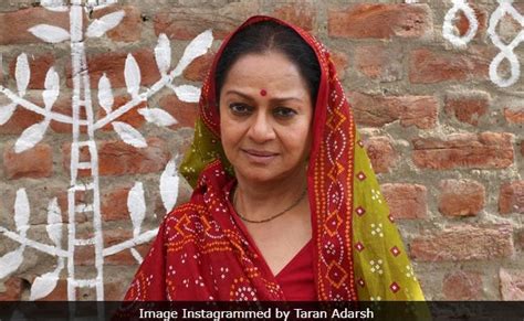 Pm Narendra Modi Zarina Wahab To Play Pm Modis Mother In The Biopic