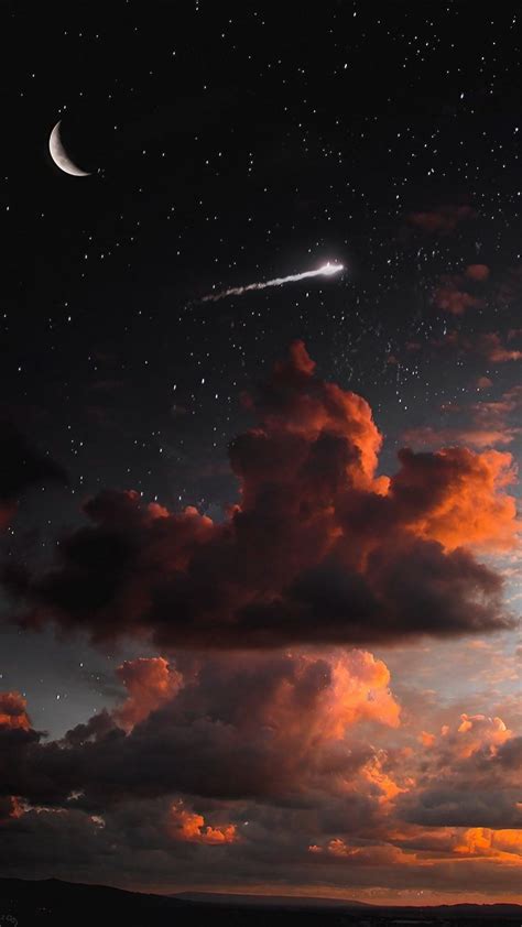 Magical Night Sky With Shooting Star Wallpapers Download Mobcup