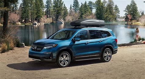 It has a payload capacity of 1,420 to 1,625 pounds, depending on the trim. 2019 Honda Pilot Towing Capacity and Cargo Volume ...