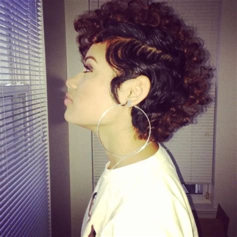 91 Boldest Short Curly Hairstyles For Black Women In 2024