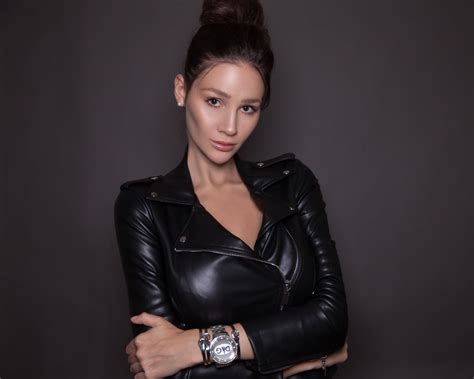 Alina Lewis Alina Lewis Leather Skirt Leather Jacket Trending Memes Photo And Video
