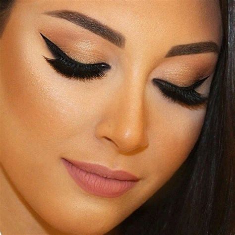 8 Gorgeous Motd Looks To Inspire Your Xv Makeup