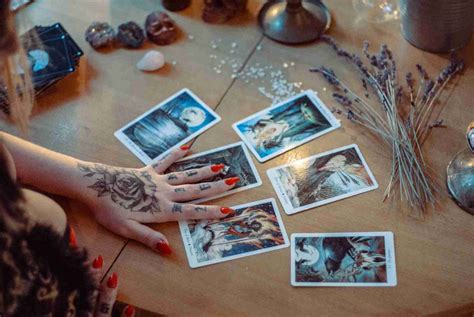 Card Tarot Reading For Free Unravels Your Professional Predicaments