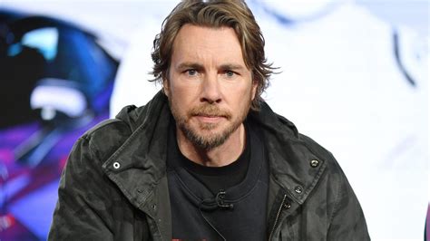 dax shepard revealed that he relapsed after 16 years of sobrietyhellogiggles