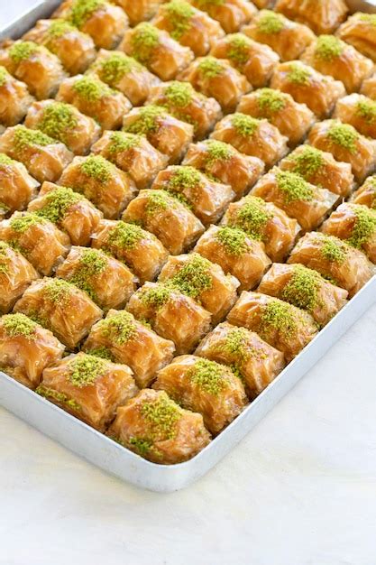 Premium Photo Pistachio Baklava Traditional Middle Eastern Flavors