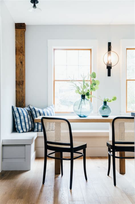 This modern farmhouse house plan gives you a fireplace in the great room and an open floor plan. Modern Farmhouse Breakfast Nook Ideas - Pickled Barrel