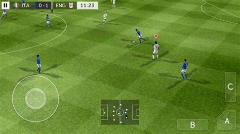 Cari game sepak bola offline terbaik untuk android? Game Bola Offline Android First Touch Soccer 2015