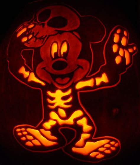The 25 Best Mickey Mouse Pumpkin Stencil Ideas On Pinterest Minnie