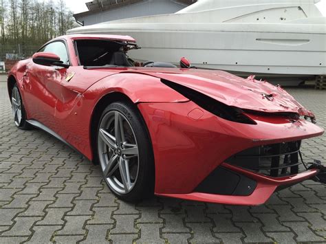 Despite its exotic nature, the ferrari f12berlinetta is a perfectly livable daily driver. Would You Pay €77,000 for Half a Ferrari F12 Berlinetta? - autoevolution