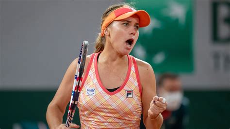 Get the latest player stats on sofia kenin including her videos, highlights, and more at the official women's tennis association website. French Open 2020: Sofia Kenin keeps focus in comeback win ...