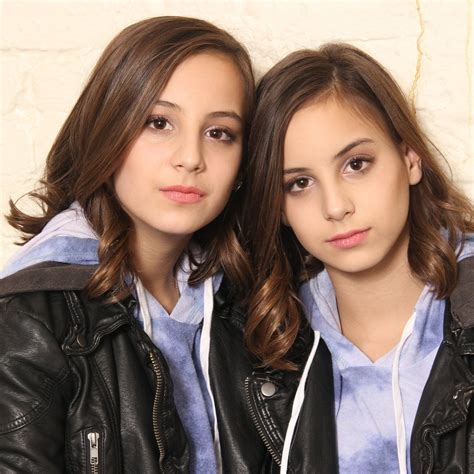 Collection 105 Pictures Images Of Identical Twins Full Hd 2k 4k 092023