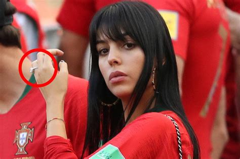 Cristiano Ronaldo Girlfriend Georgina Rodriguez Pictured With Ring At World Cup Daily Star