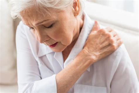 Shoulder Pain After A Fall Tarpon Interventional Pain And Spine Care