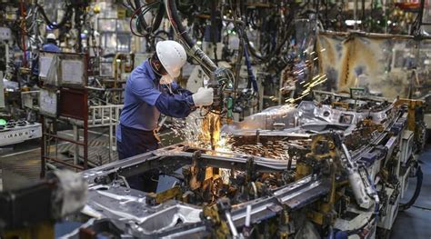 Indias Manufacturing Pmi Highest In 8 Months As Prices Ease And Demand