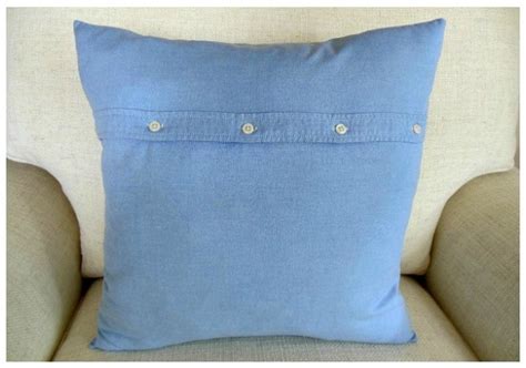 It makes a lovely gift for the laura from sew very easy shows you how to proceed. How to Make a Memory Shirt Pillow: 19 DIY Tutorials ...