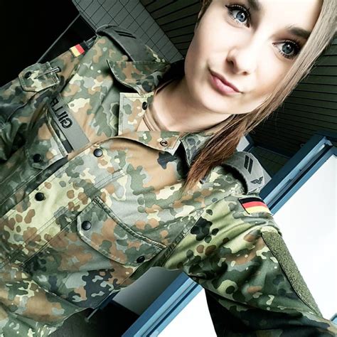 Soldat wehrmacht mit blond haar / wehrmacht portraitfoto. Pin auf Bundeswehr