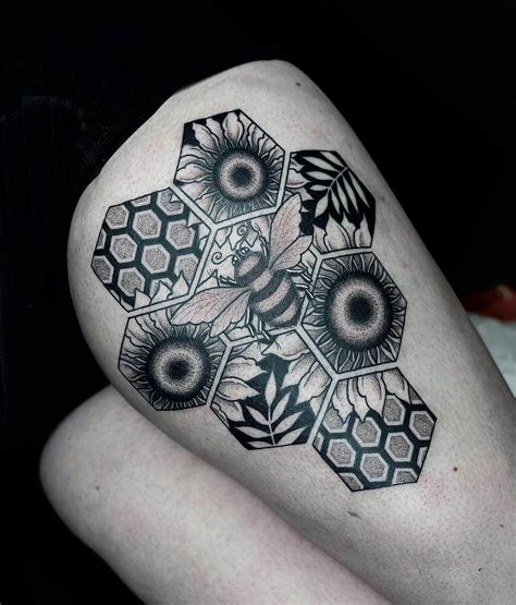 Details More Than 129 Honeycomb Tattoo Background Vn