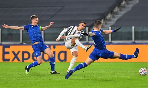 Ronaldo Returns To Score 750th Goal Juventus Beats Dynamo Chinadaily